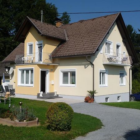 Ferienwohnungen Rasinger Schiefling am See Kamer foto