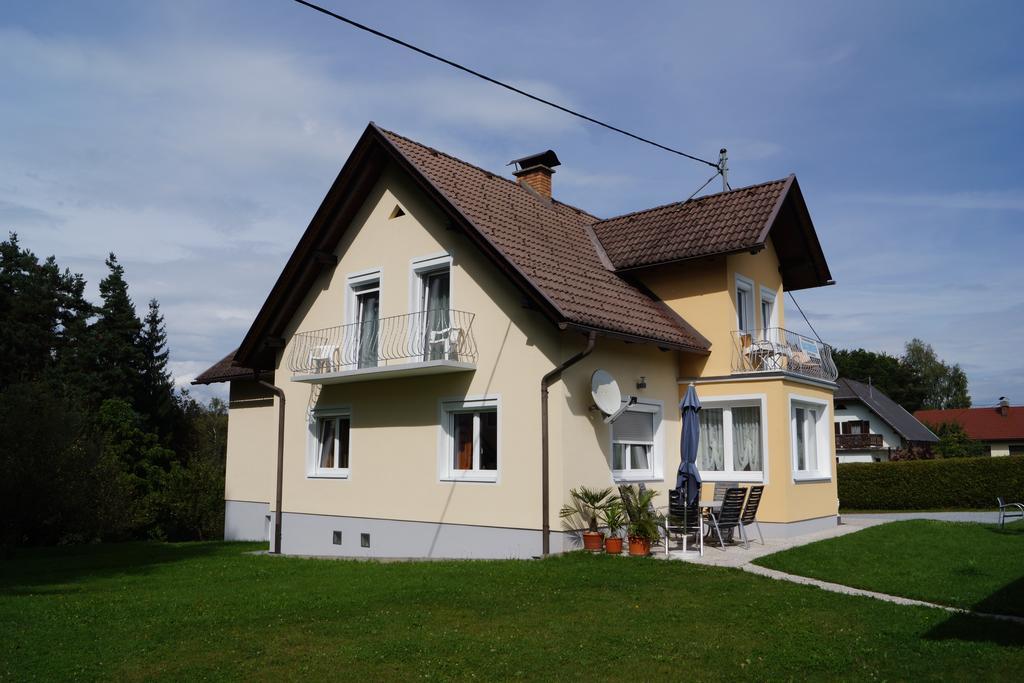 Ferienwohnungen Rasinger Schiefling am See Kamer foto